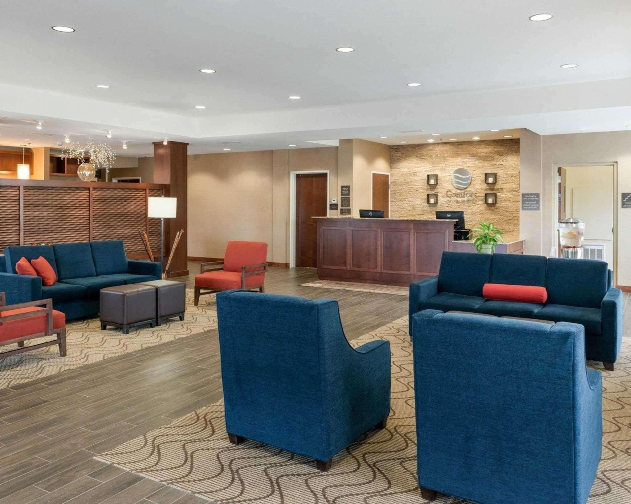 Comfort Inn & Suites West - Medical Center Rochester Exteriör bild
