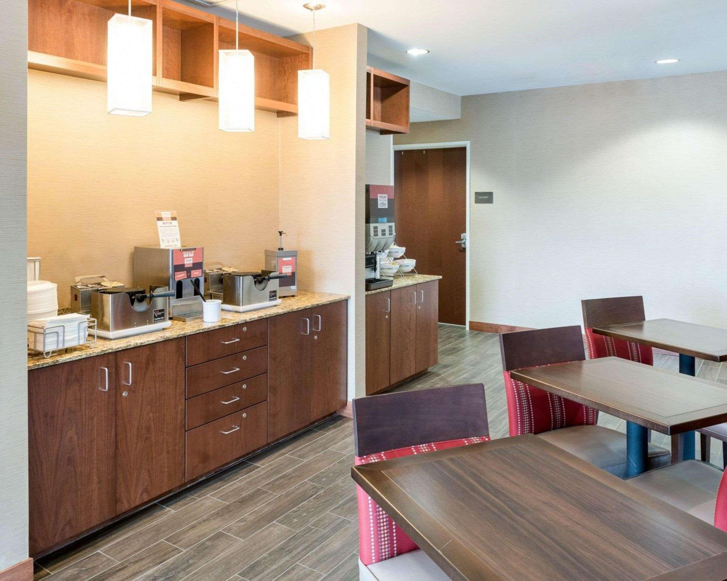 Comfort Inn & Suites West - Medical Center Rochester Exteriör bild