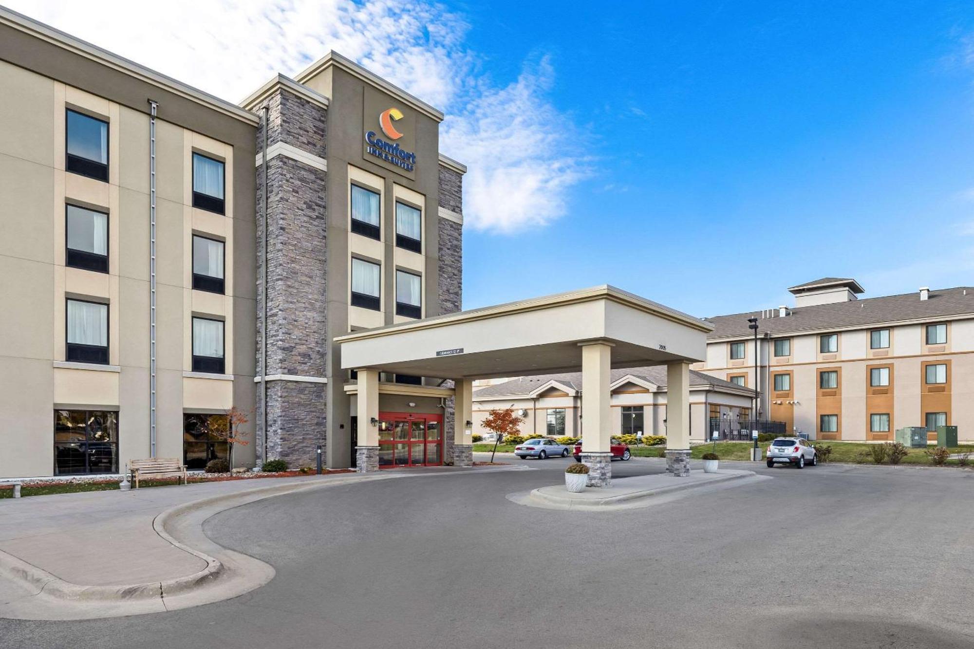 Comfort Inn & Suites West - Medical Center Rochester Exteriör bild