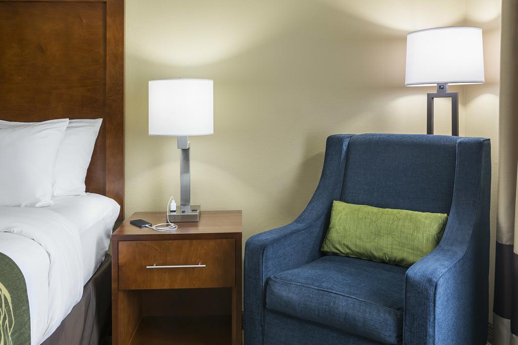 Comfort Inn & Suites West - Medical Center Rochester Exteriör bild