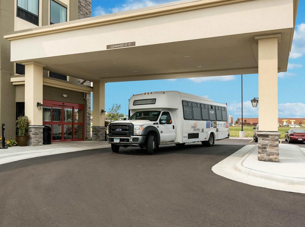 Comfort Inn & Suites West - Medical Center Rochester Exteriör bild